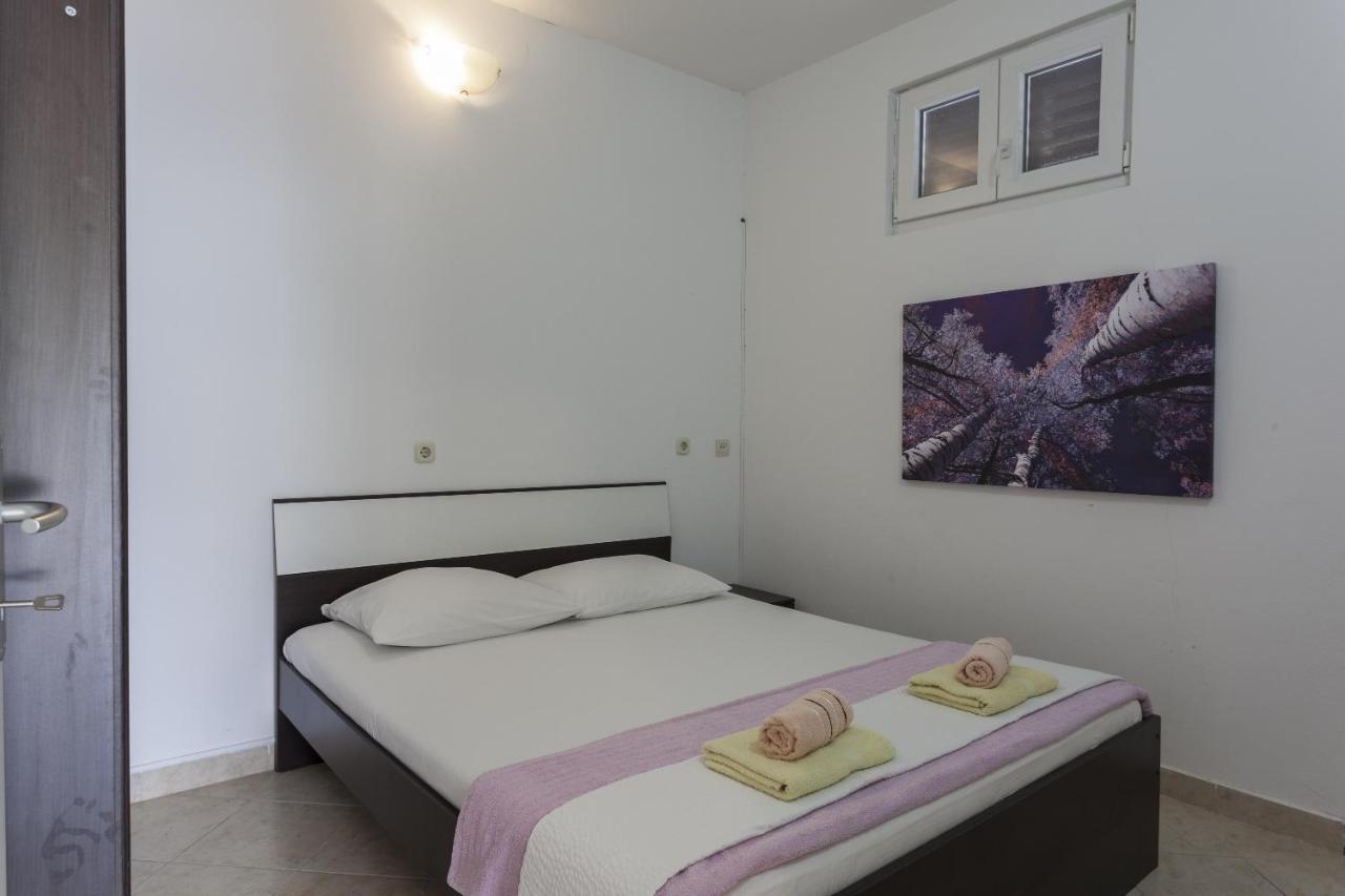 Apartments With A Parking Space Zuljana, Peljesac - 4573 Esterno foto